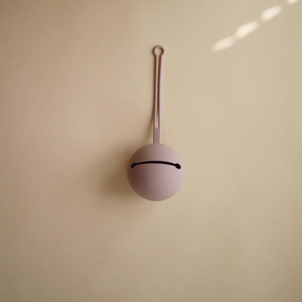 Mushie® Torbica za dudo Soft Lilac Mushie