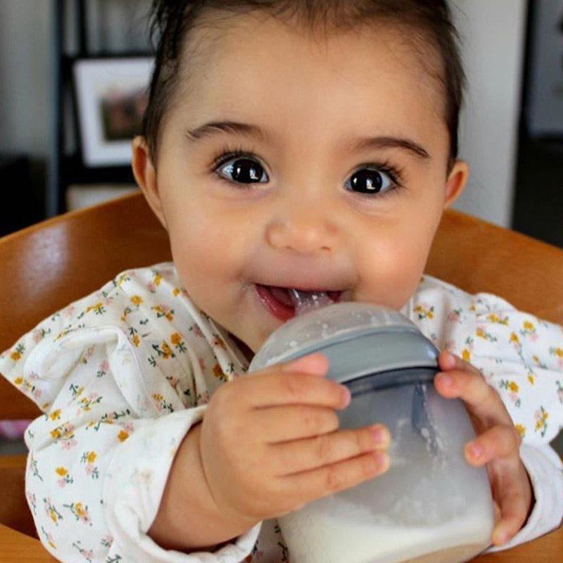 Haakaa® Silikonski cucelj proti kolikam 3.gen. 2 kosa (M) Haakaa