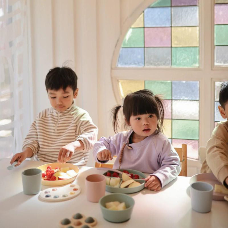 Mushie® Set dveh silikonskih žličk Soft Lilac Mushie