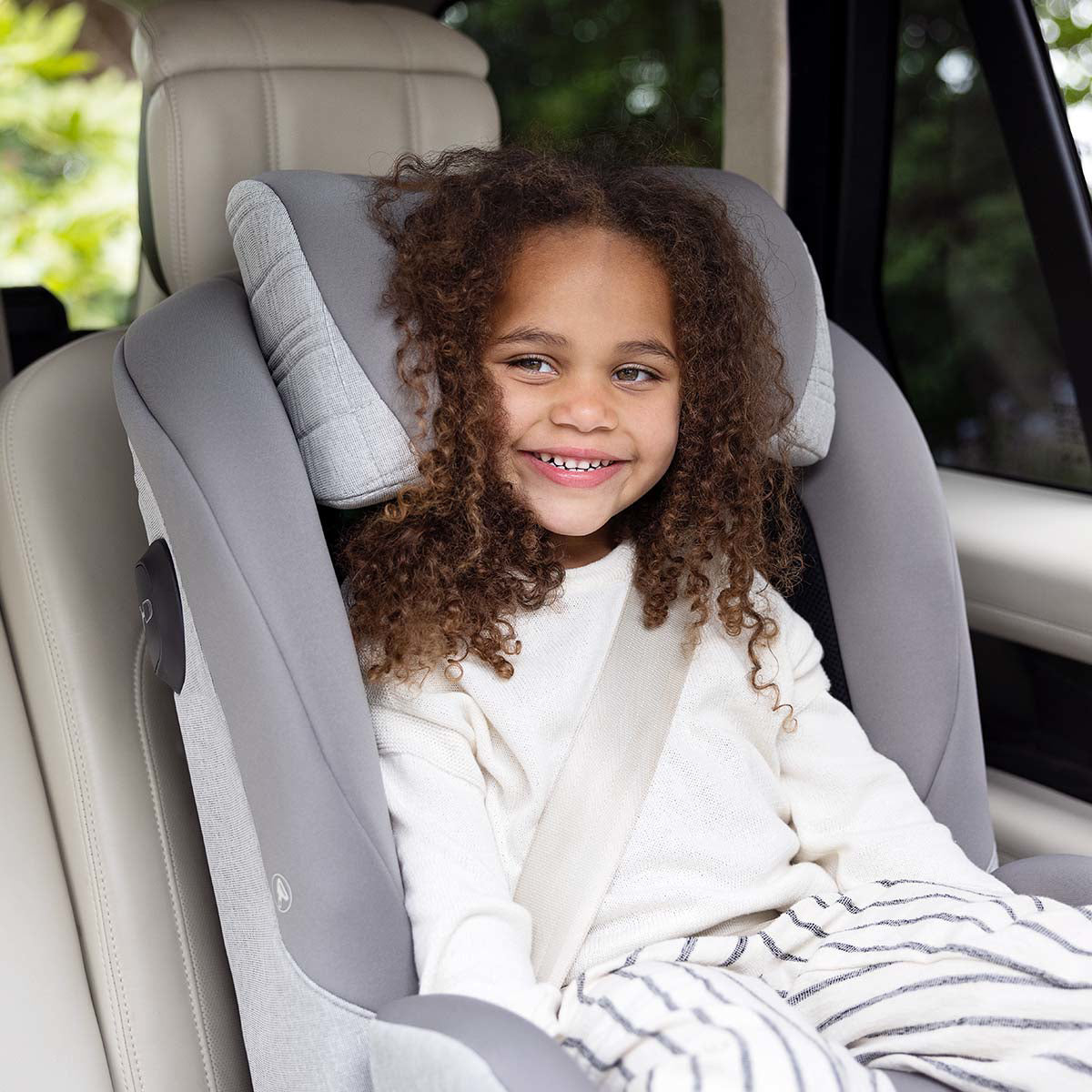 Joie® Otroški avtosedež i-Plenti™ i-Size 2/3 (76-150 cm) Signature Oyster Joie