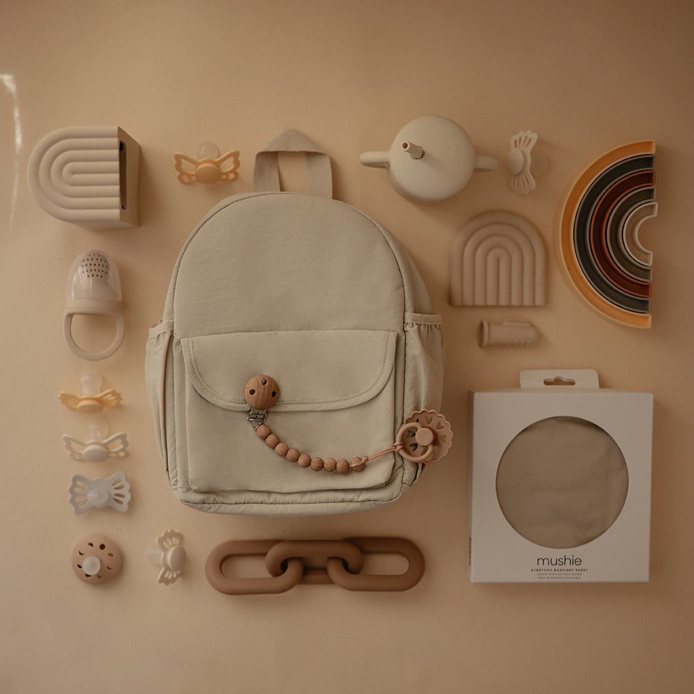 Mushie® Otroški nahrbtnik Fog Mushie