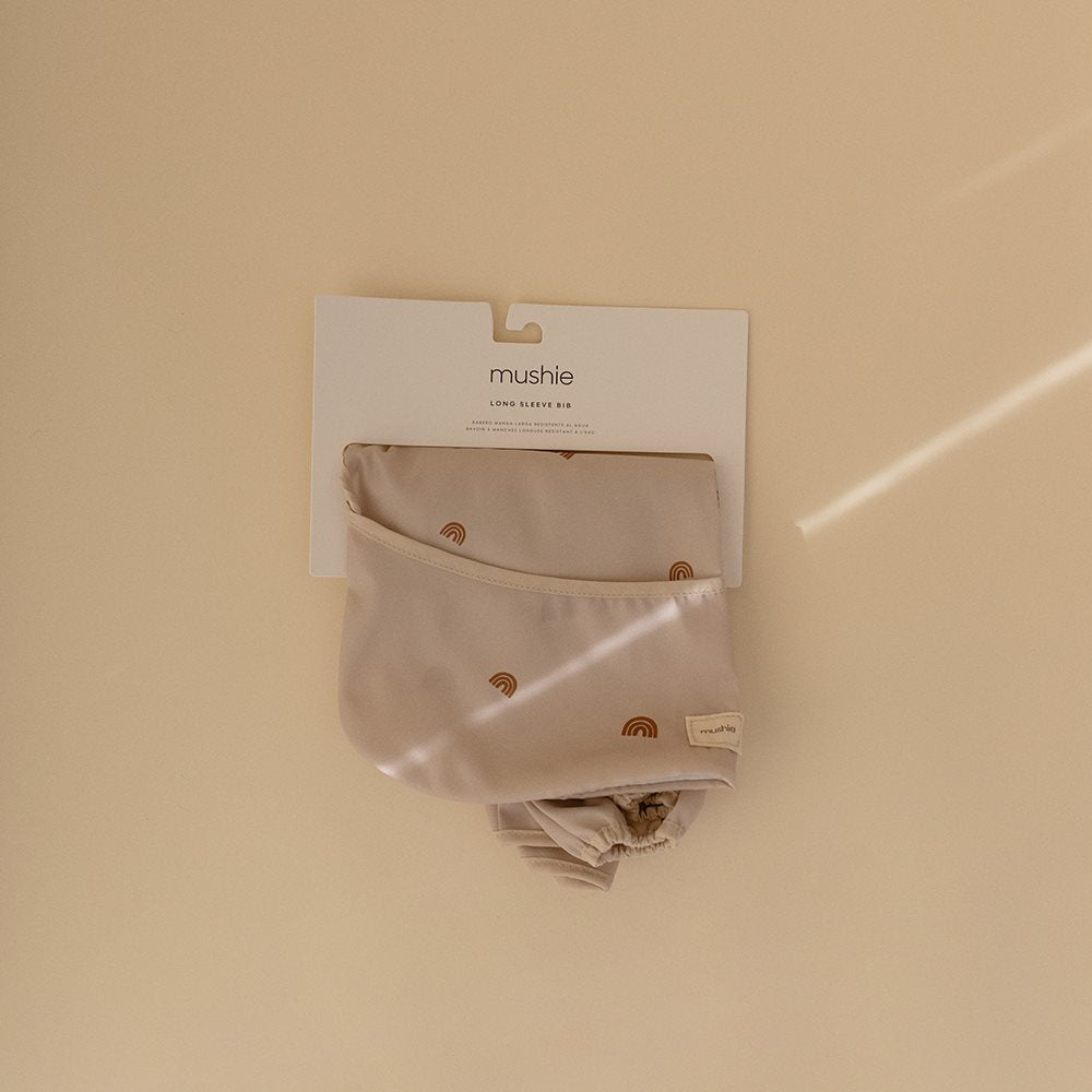 Mushie® Slinček z rokavi Rainbows Mushie