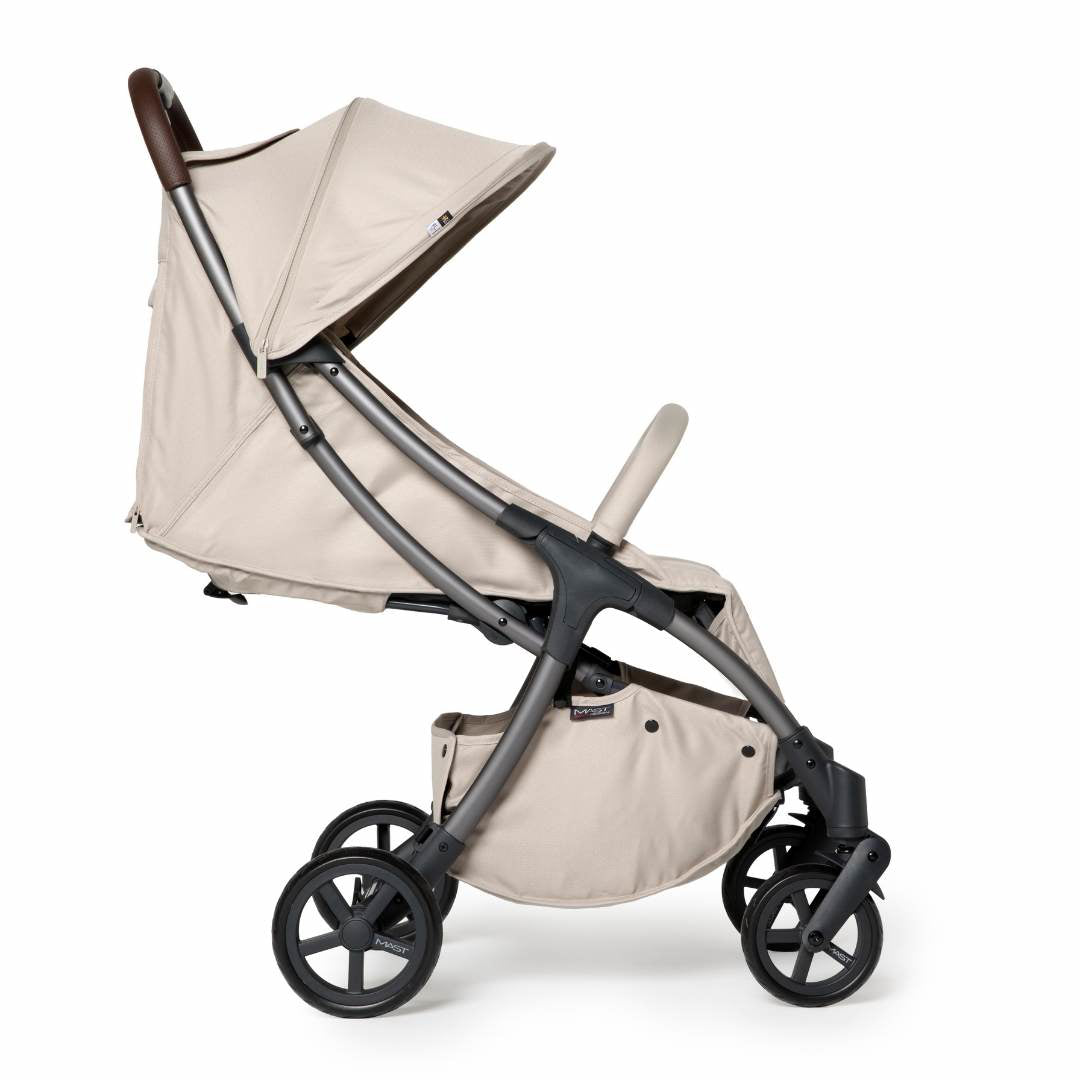MAST® M2 Kompaktni otroški voziček Lion Mast