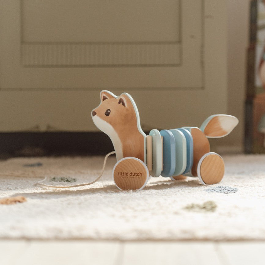 Little Dutch® Lesena igračka na poteg Lisička Forest Friends Little Dutch