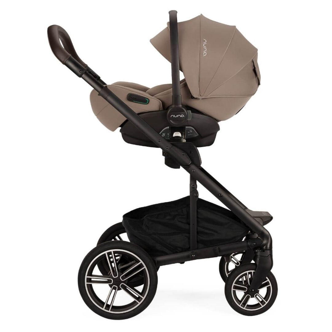 Nuna® Otroški avtosedež Arra™ Flex i-Size 157° (40-87 cm) Cedar Nuna