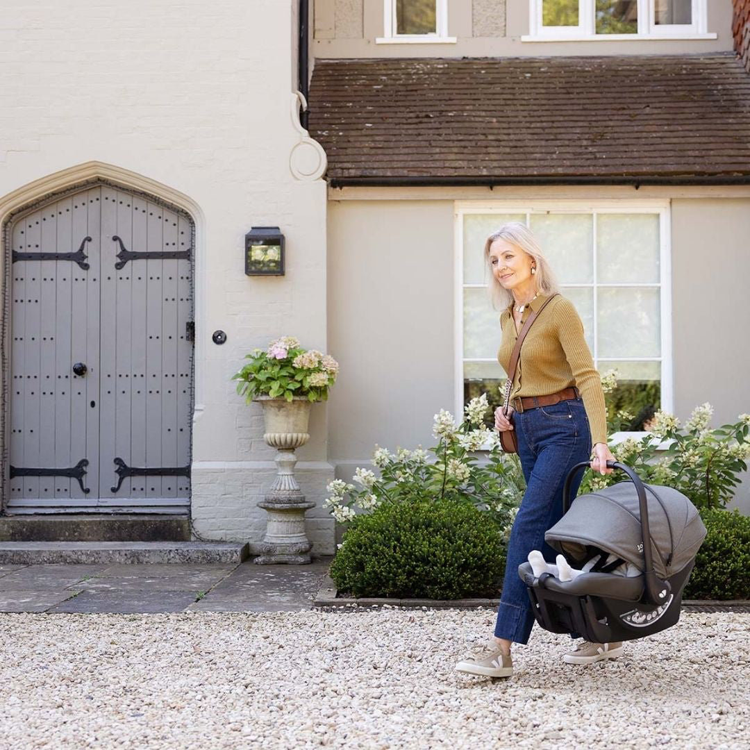 Joie® Otroški avtosedež / lupinica Sprint™ i-Size (40-75 cm) Signature Eclipse Joie