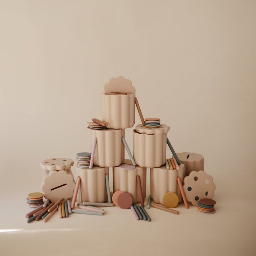 Mushie® Igra sortiranja barv in oblik Mushie