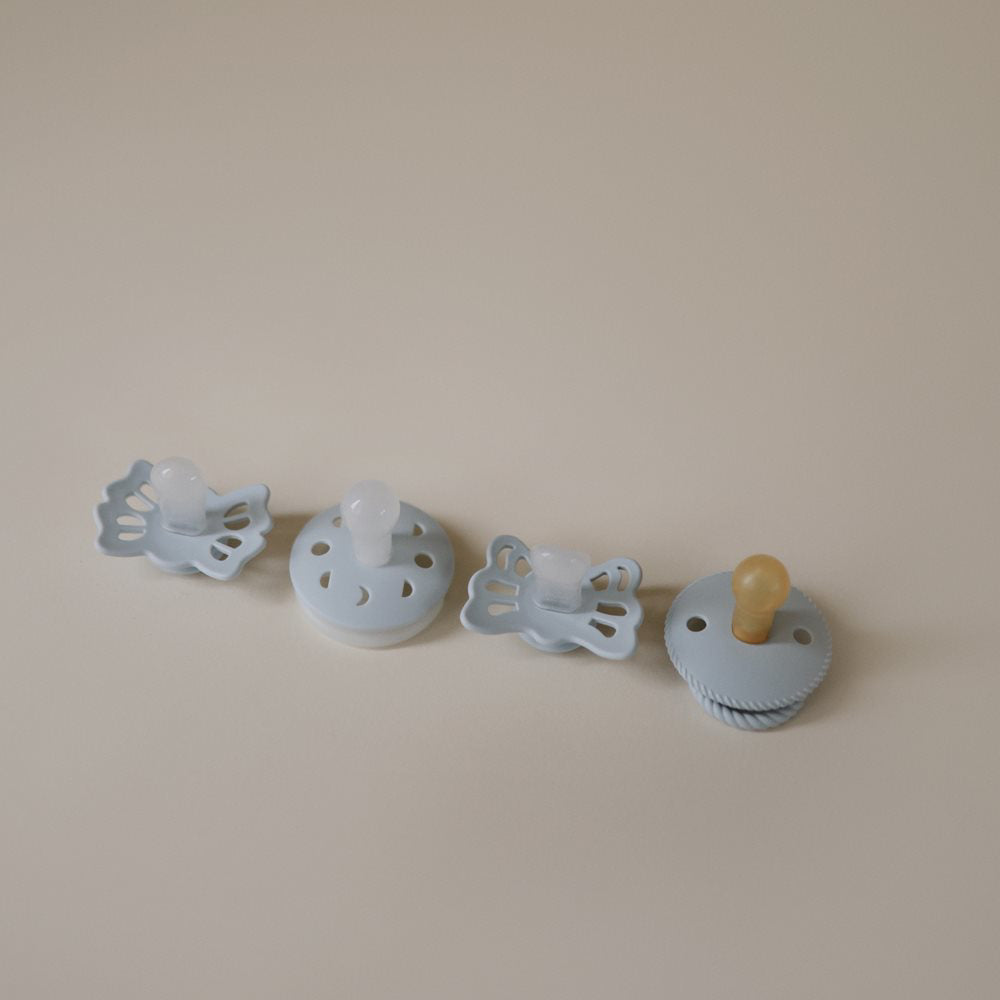 Frigg® Prvi komplet dud za novorojenčka Powder Blue FRIGG