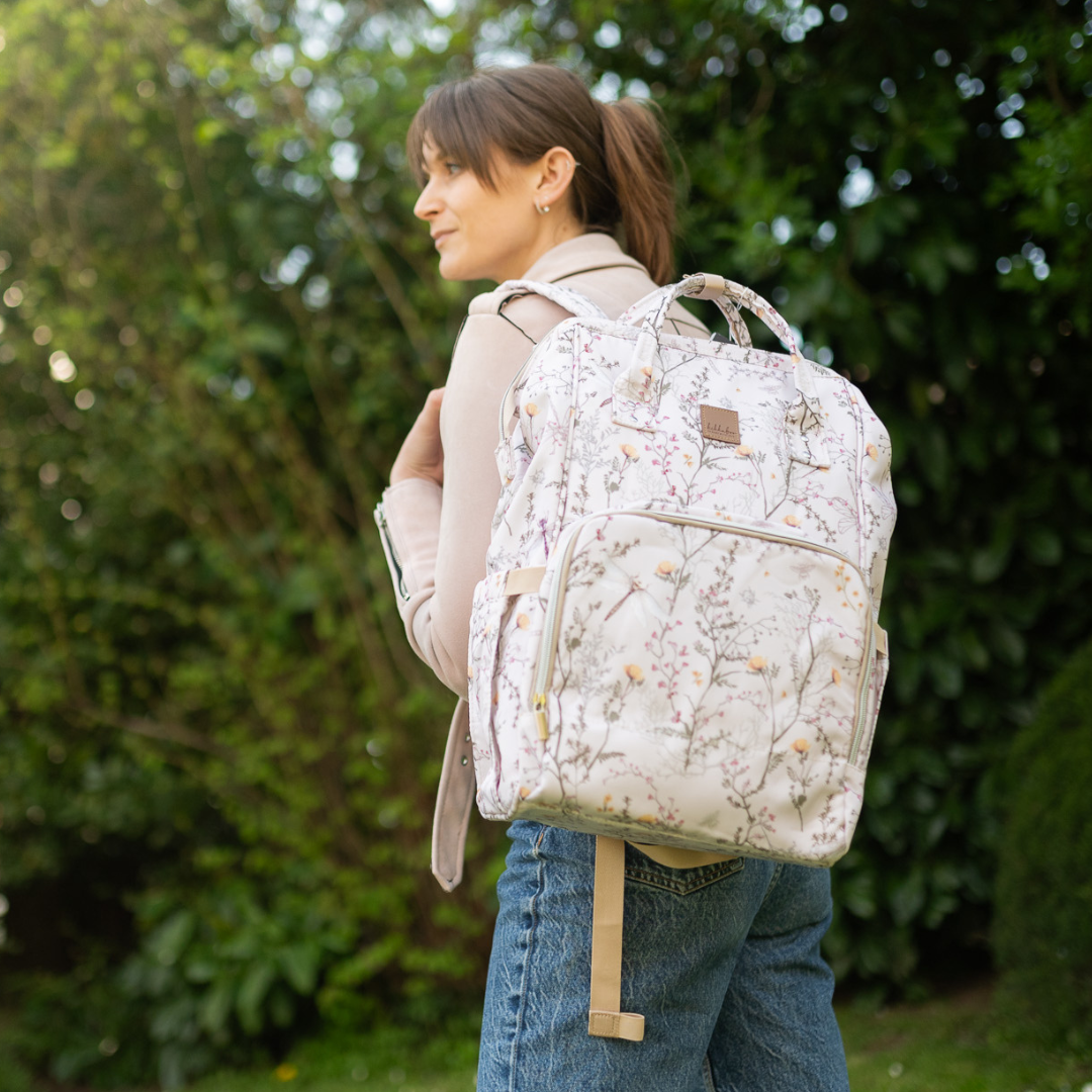 KikkaBoo® Previjalni nahrbtnik Siena Luxe Secret Garden Beige KikkaBoo