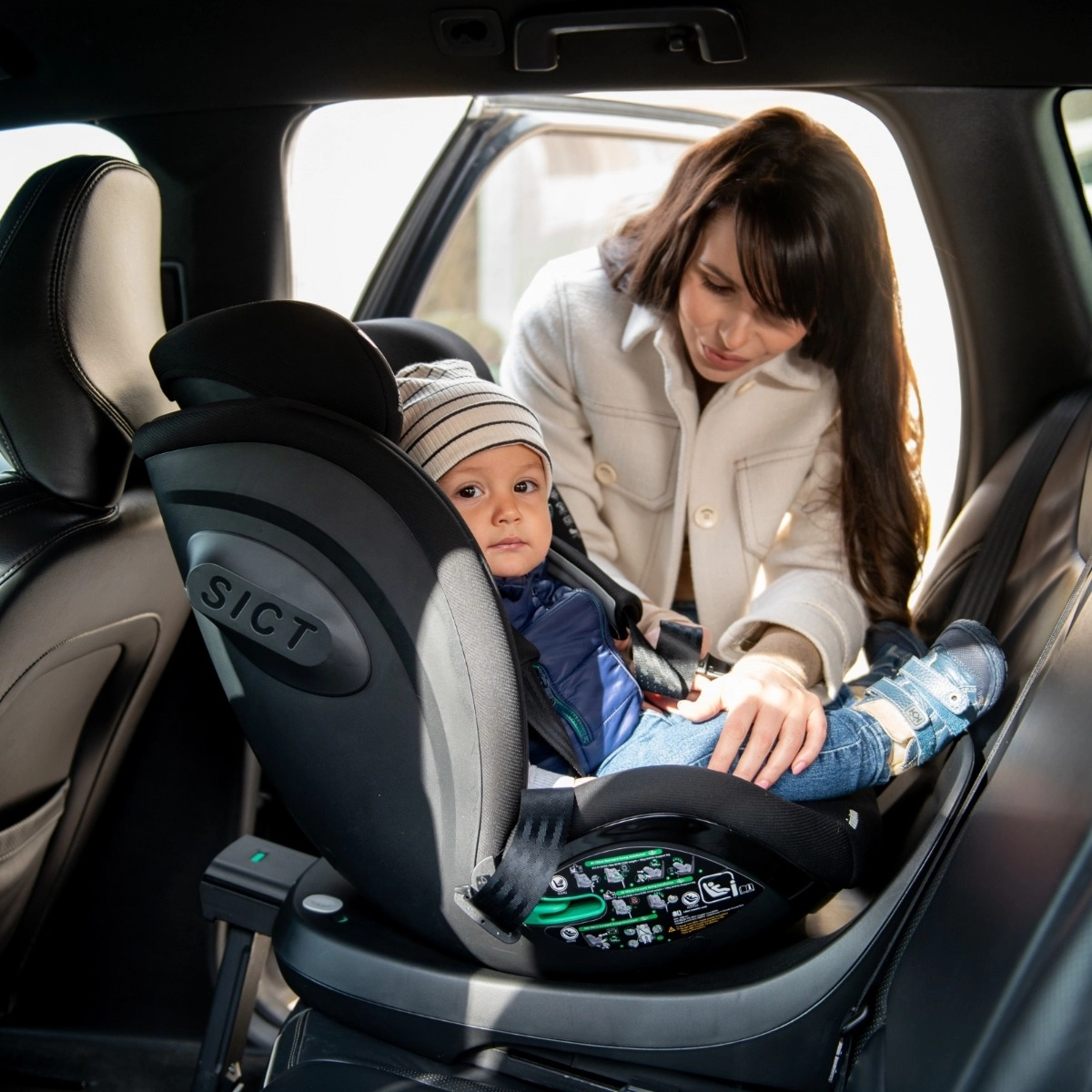 KikkaBoo® Otroški avtosedež 360° i-Twist i-SIZE (40-150 cm) Dark Grey KikkaBoo