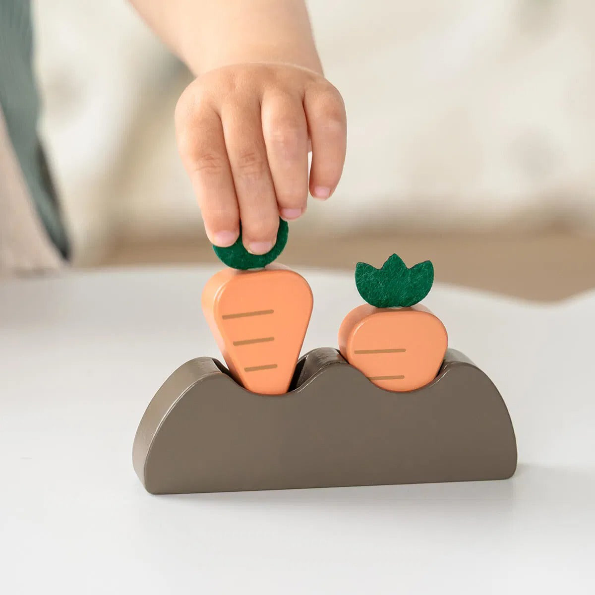 Done by Deer® Leseni hlevček Sheepy Done by Deer