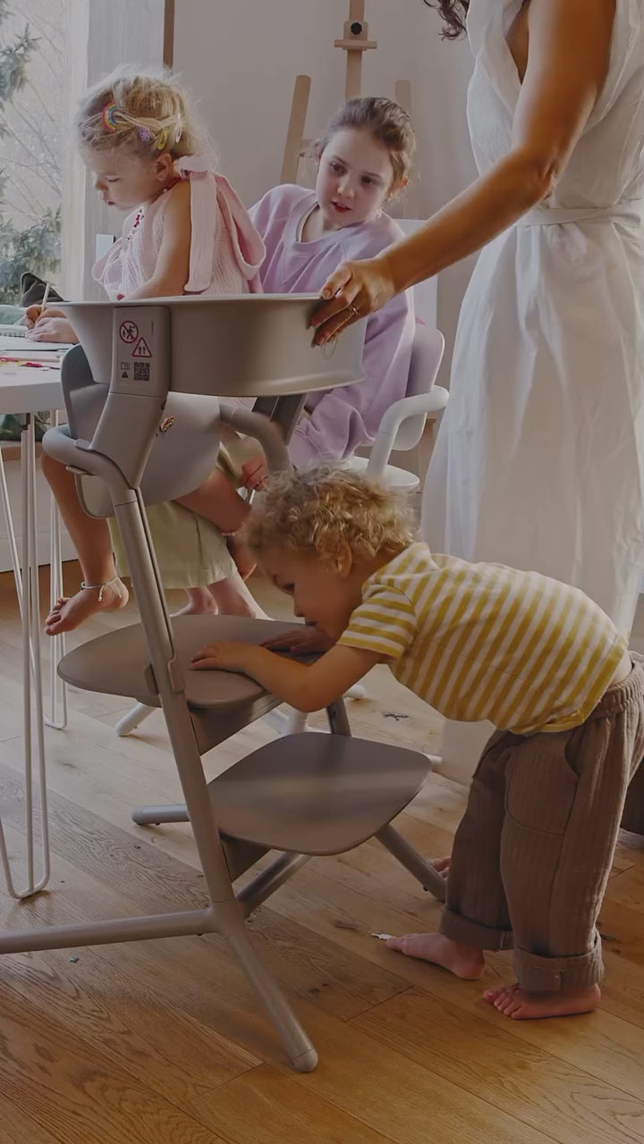 Naloži video: Cybex® Učni stolp za otroški stolček Lemo Grey