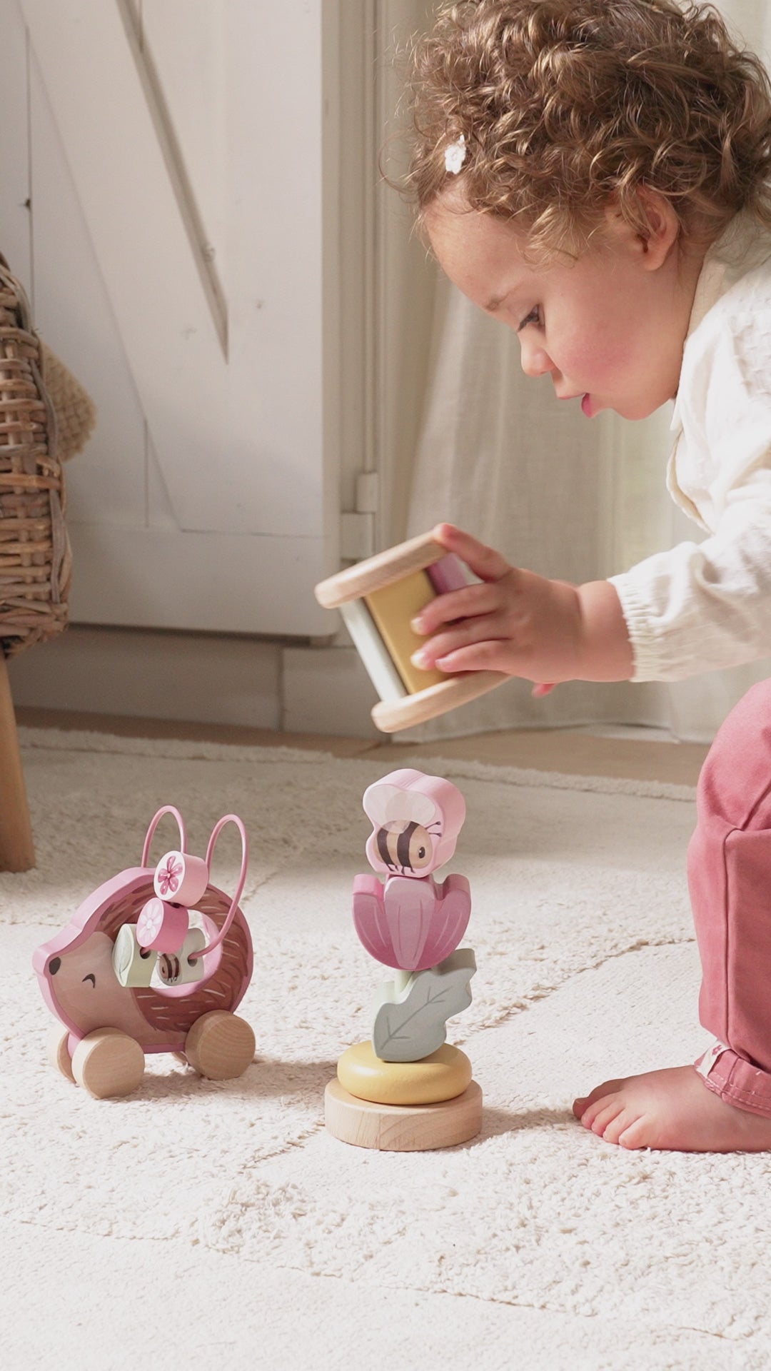 Carica video: Little Dutch® Confezione regalo Wood Fairy Garden