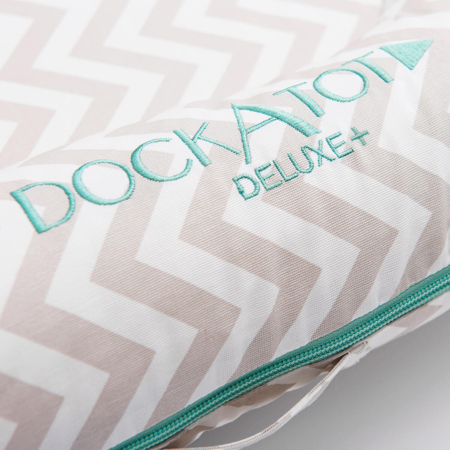 DockAtot® Višenamjensko gnijezdo Deluxe+ Silver Lining (0-8m) 