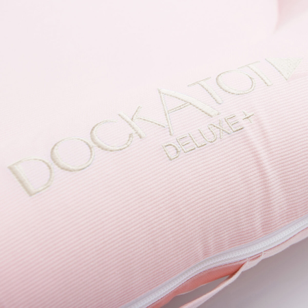 DockAtot® Višenamjensko gnijezdo Deluxe+ Strawberry Cream (0-8m) 