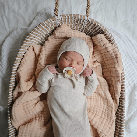 Slika za Mushie® Kapica za novorođenče Ivory (0-3M) 