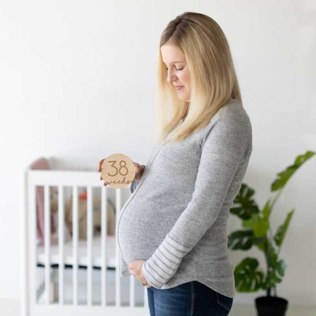 Slika za Pearhead® Drvene milestone kartice za fotografiranje trudnica